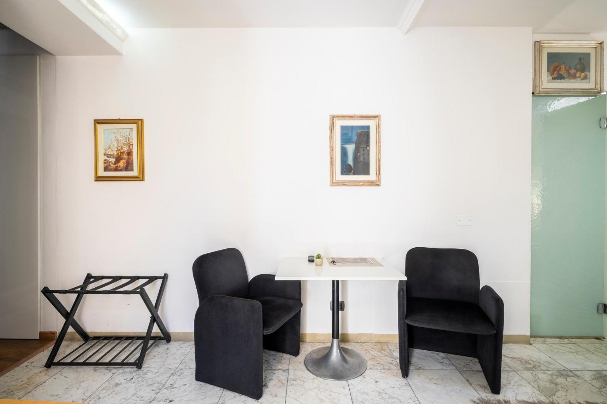 Апартаменты 11 Duomo - Monolocale Caratteristico Флоренция Экстерьер фото