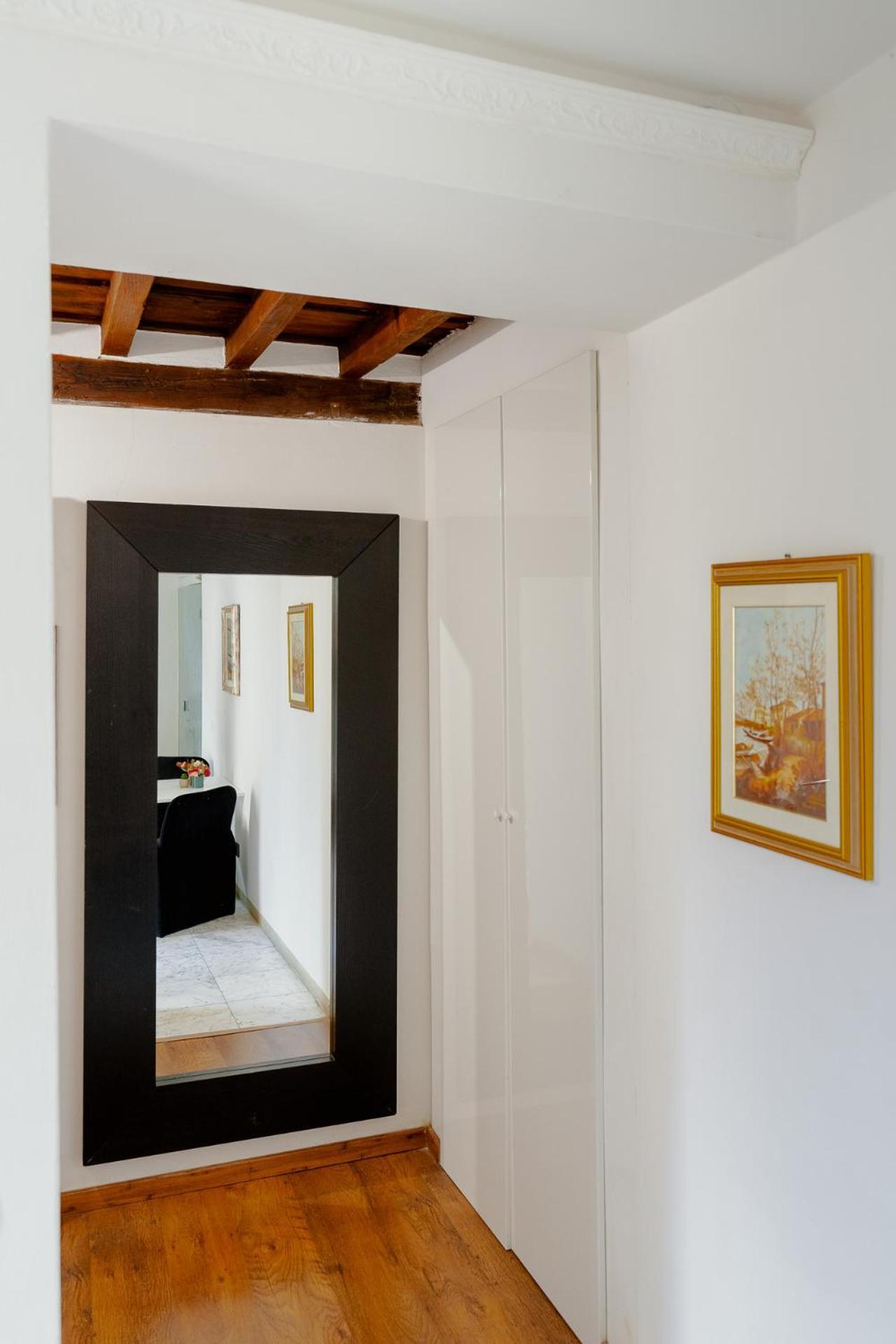 Апартаменты 11 Duomo - Monolocale Caratteristico Флоренция Экстерьер фото